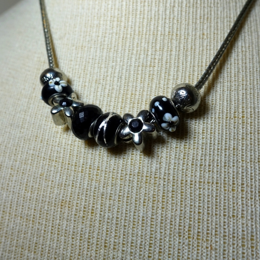 Vintage artizan Pendant beaded necklace black charms